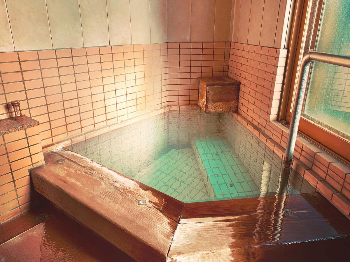 Kirishimaya Ryokan Кусацу Екстериор снимка