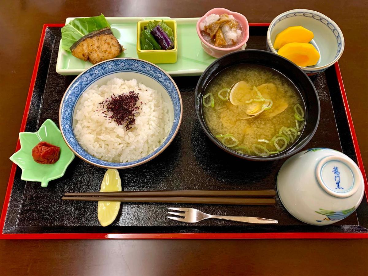 Kirishimaya Ryokan Кусацу Екстериор снимка