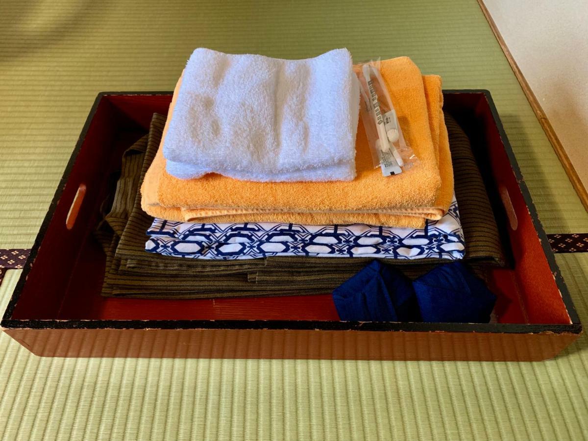 Kirishimaya Ryokan Кусацу Екстериор снимка